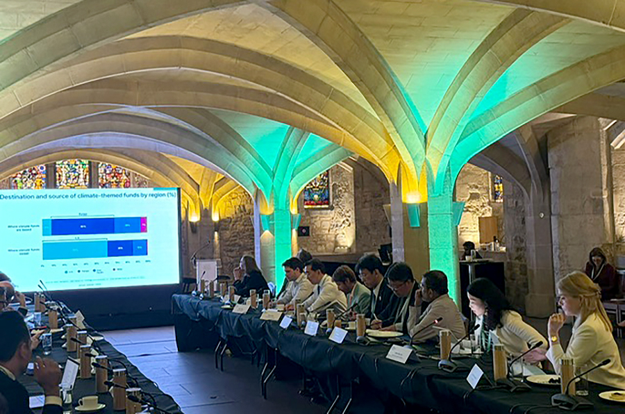 Institute-roundtable-photo